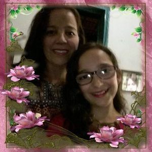 Meet your Posher, Debora